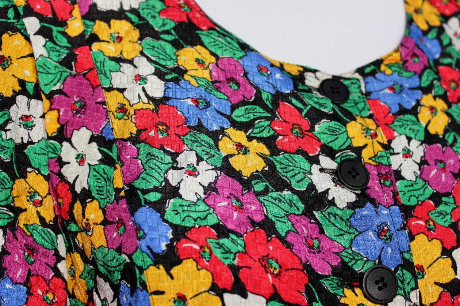 schwarz bunte True Vintagebluse mit Blumenmuster, reine Seide, ca. Größe 40, S modell, Seidenbluse