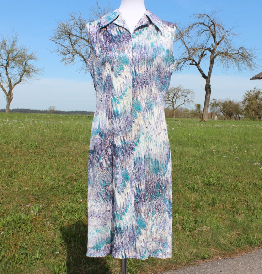 blau lila creme türkises tailliertes True Vintagekleid, 1970er?, ca. Größe 40