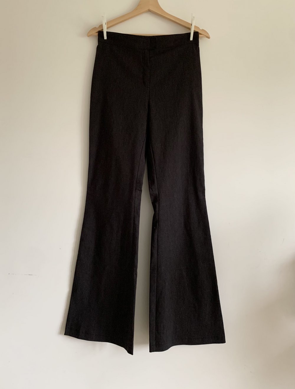 dunkelgraue authentic Y2K 2000 vintage Anzughose Schlaghose flared