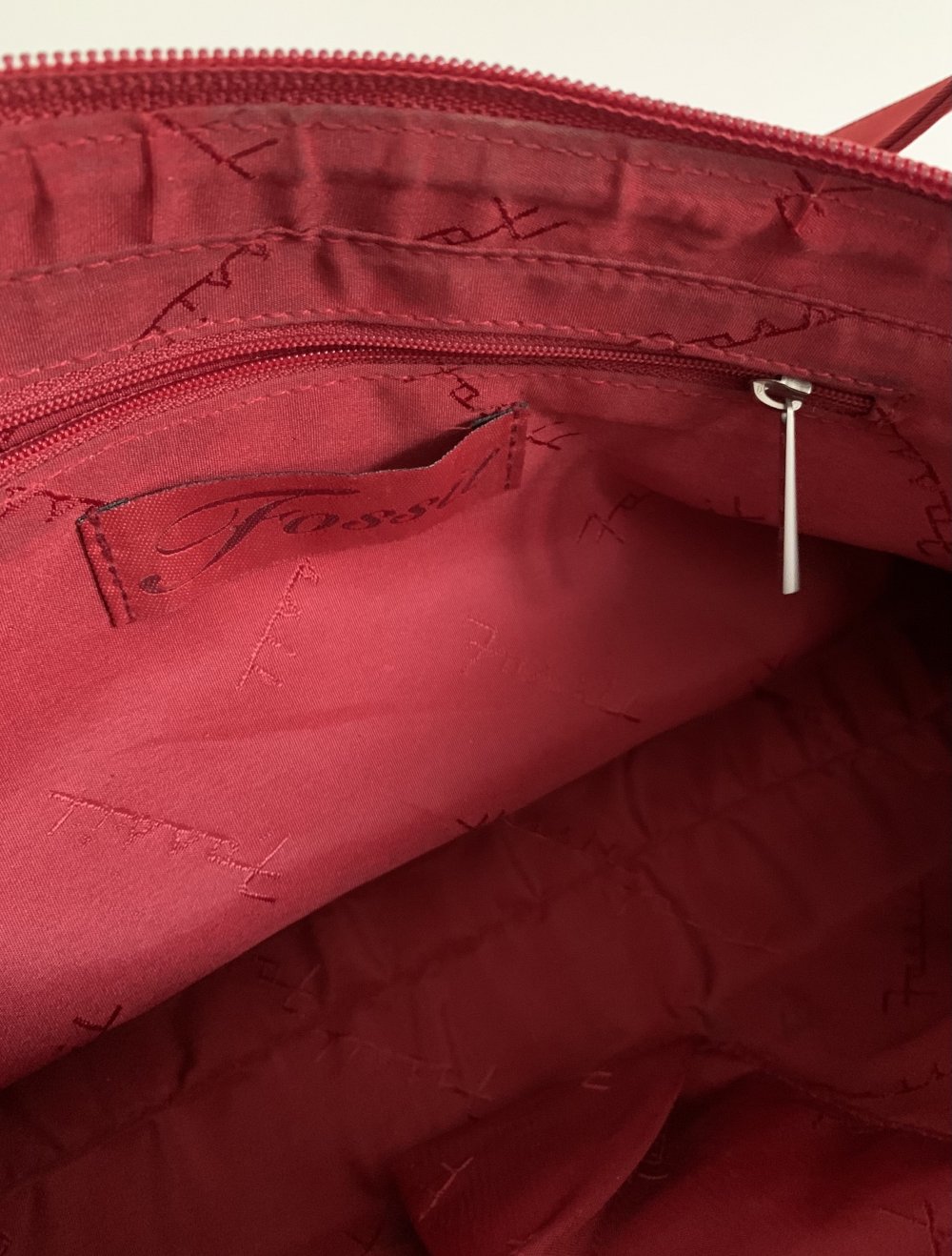 hochwertige knallrote y2k 2000 vintage retro Handtasche baguettebag länglich