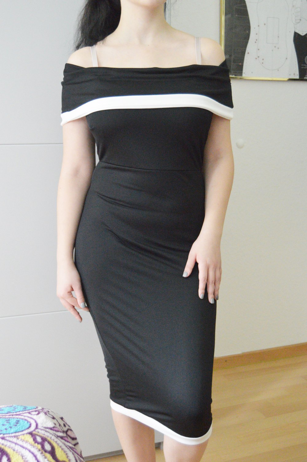 Contrast Off Shoulder Midi Kleid gr.40