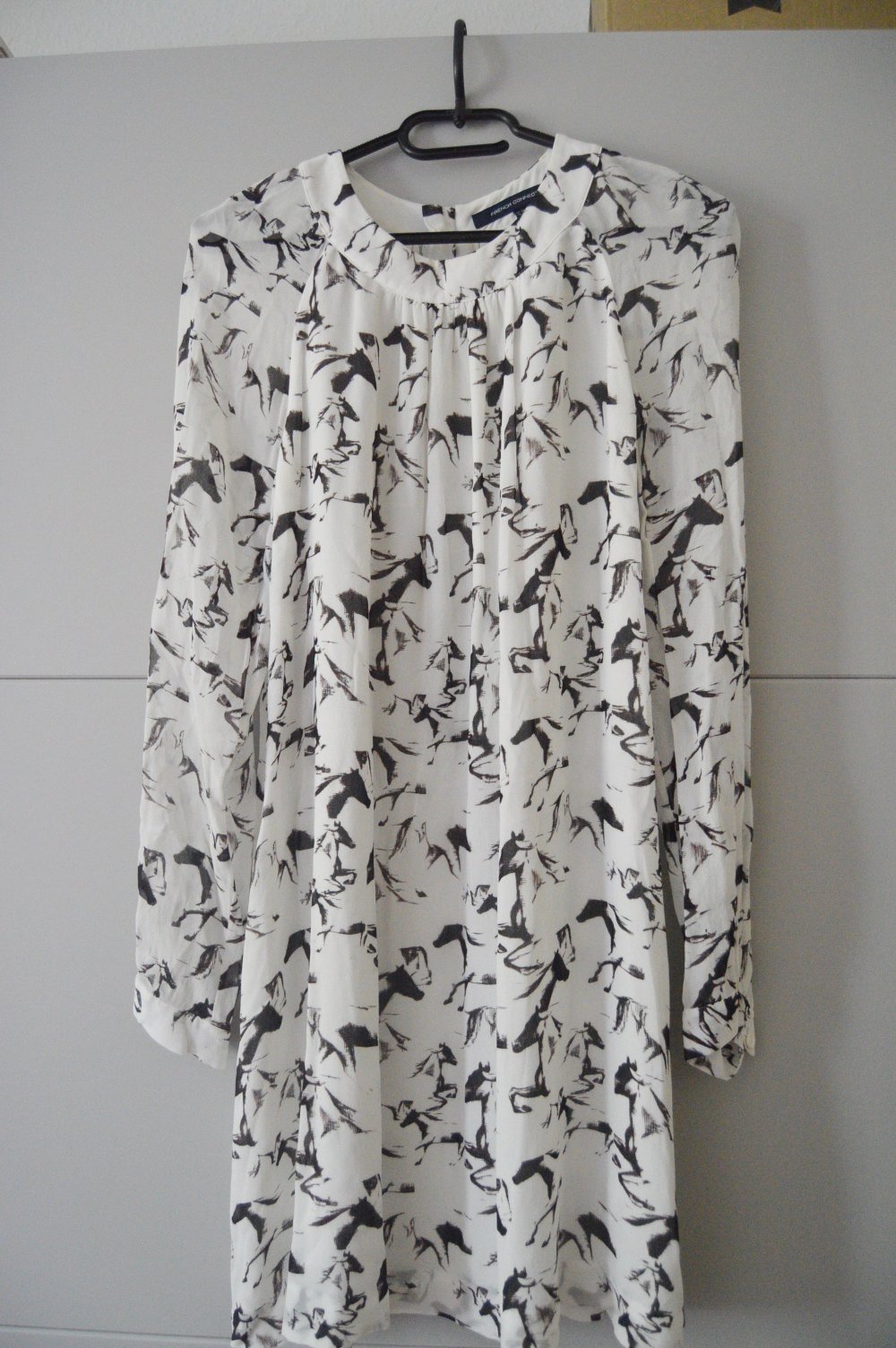 French Connection Kleid gr.40 Pferde Muster
