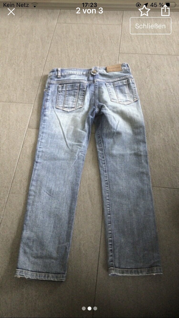 CAPRIJEANS VON BURBERRY IN GRÖSSE 152