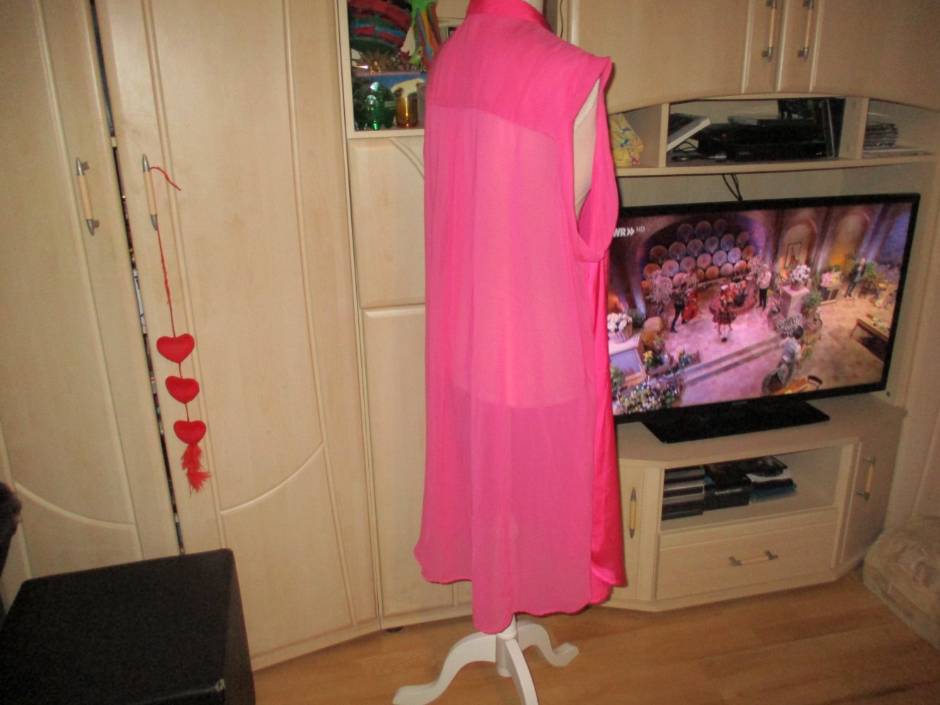 neues schickes kleid,glänzendes pink,ärmellos,grösse 54,h&m