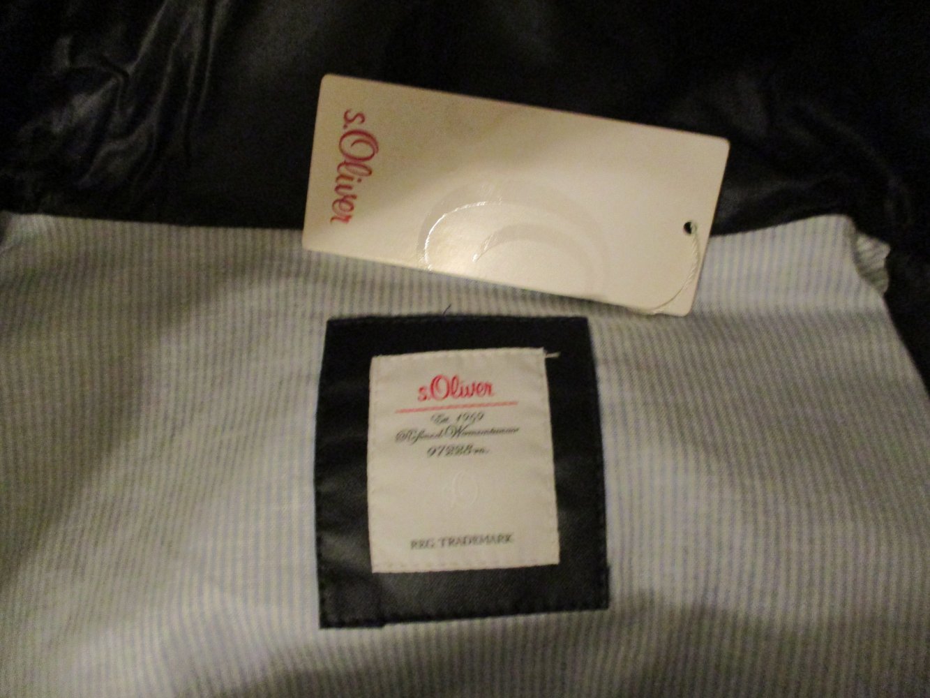 tolle neue longjacke,s.oliver,schwarz,gr 52,kaputze,reißverschluss,knöpfe