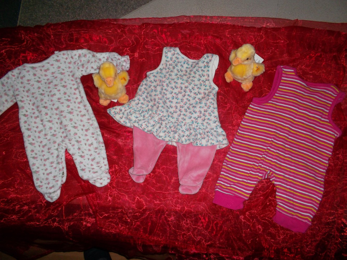 neu,3 süsse babystrampler,pusblu,topomini,grösse 50,pink,bunt
