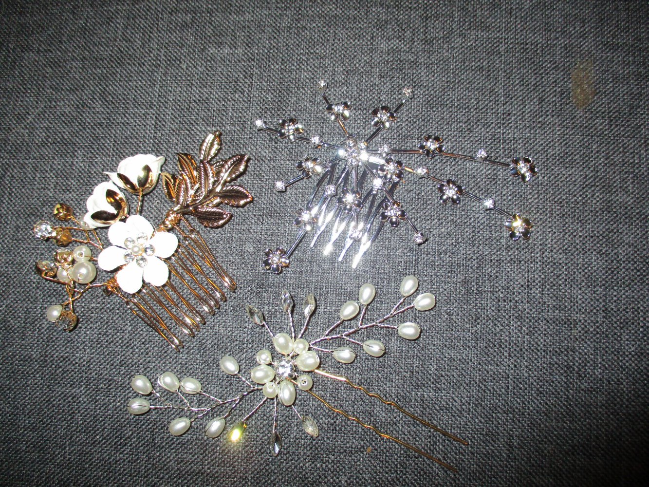 neu,3 teiliger ( mädchen/frauen ) haarschmuck, silber und goldfarben, blumen, steinchen, perlen