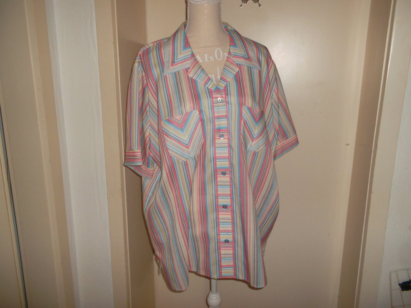 neue schicke sommerbluse,gr,xxl,kurzarm,bunte längliche streifen