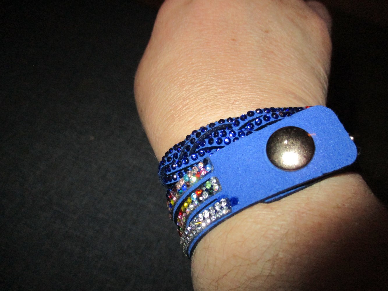neue armbanduhr, blau / bunt, glitzer, steinchen, bänder, geflochten
