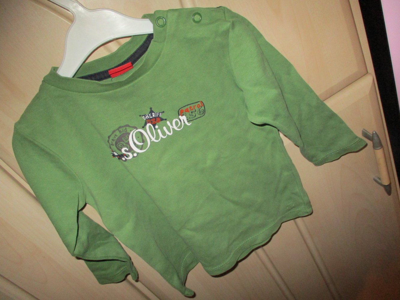 s.oliver,pullover,grün,grösse 80,druckknöpfe,baumwolle.top