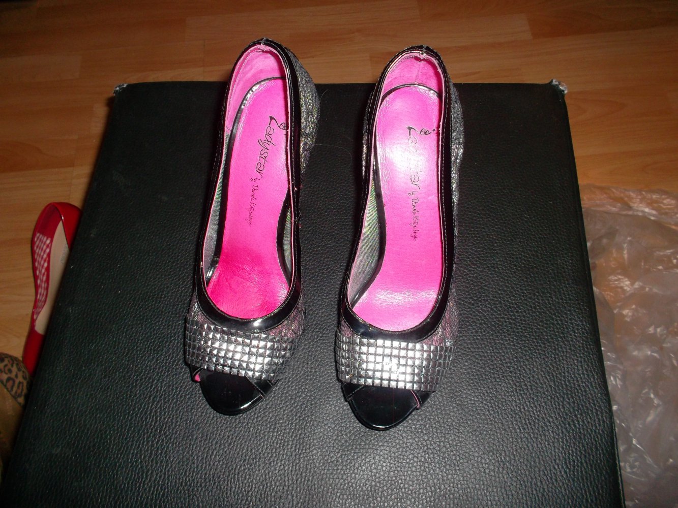 daniela katzenberger,neu,high heels,grösse 37,silber/schwarz/pink