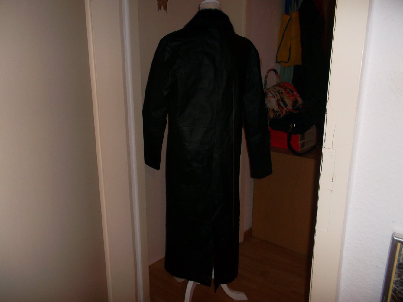 echter ledermantel,gr. s,schwarz,neuwertig,lang,angelo litrico