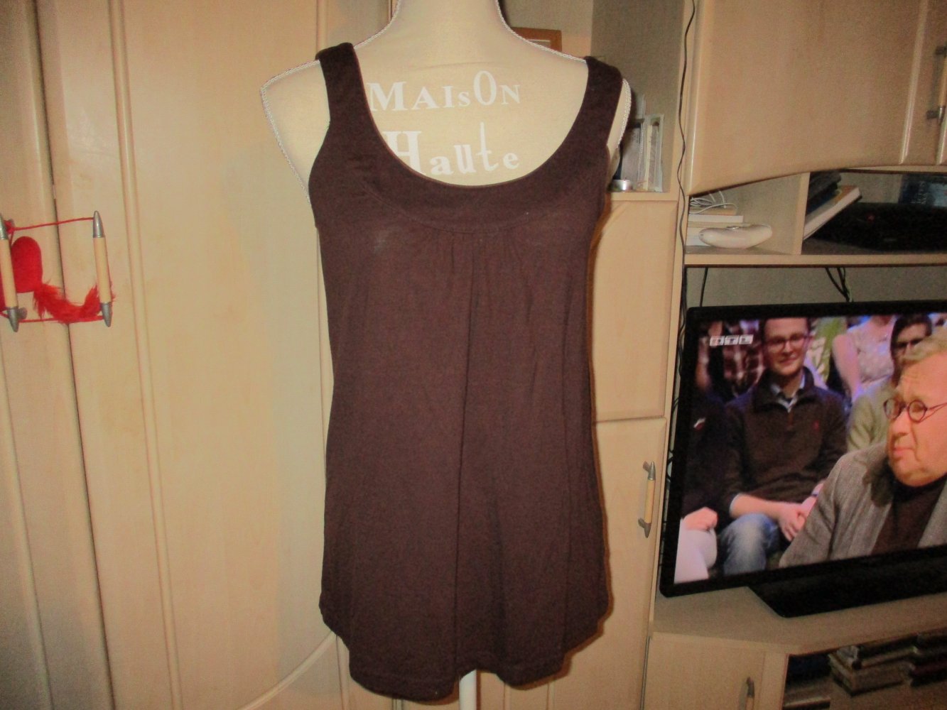 t-shirt, braun. ärmellos, hängerchen, grösse 38