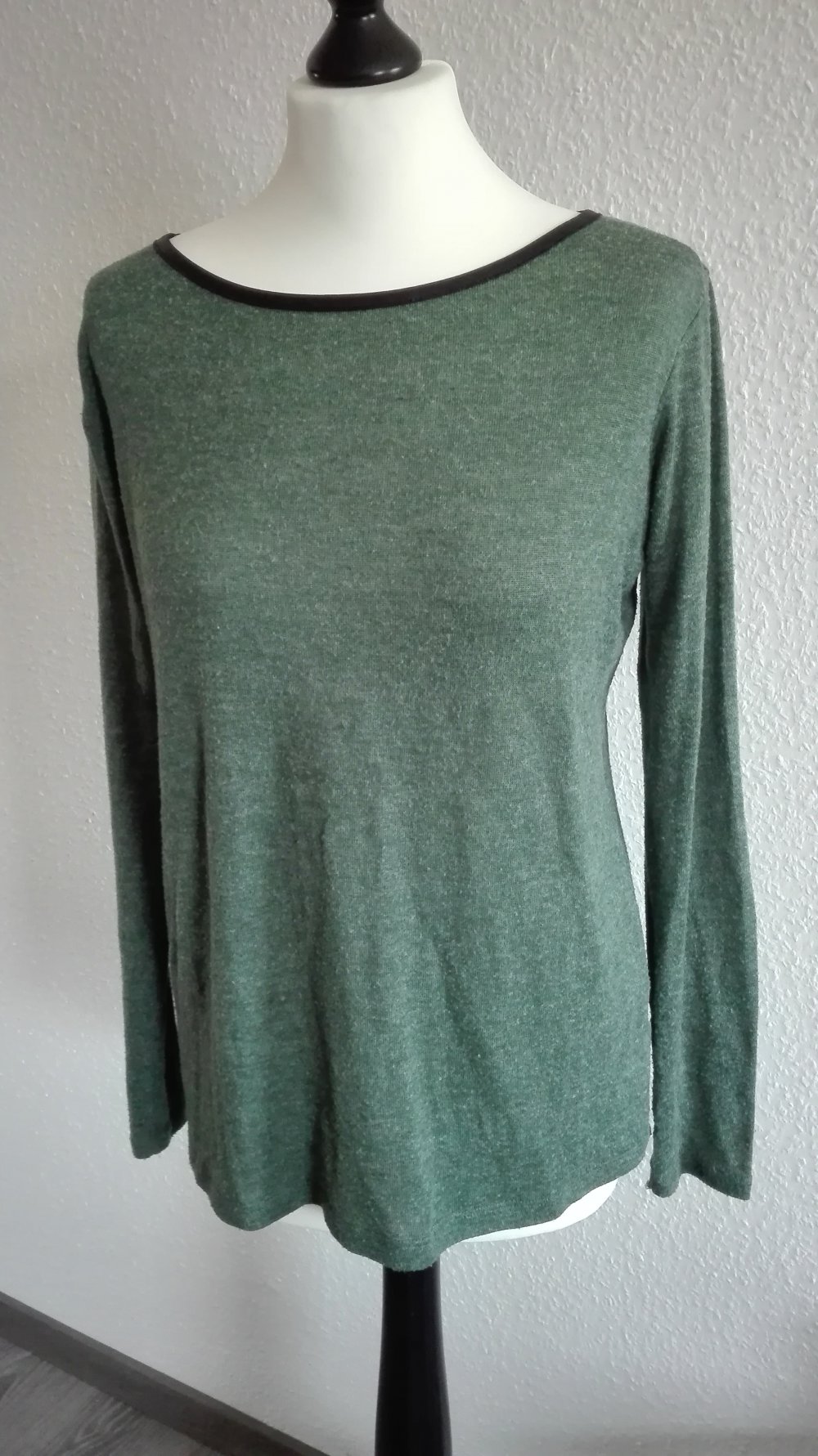 Grün meliertes Langarm Shirt