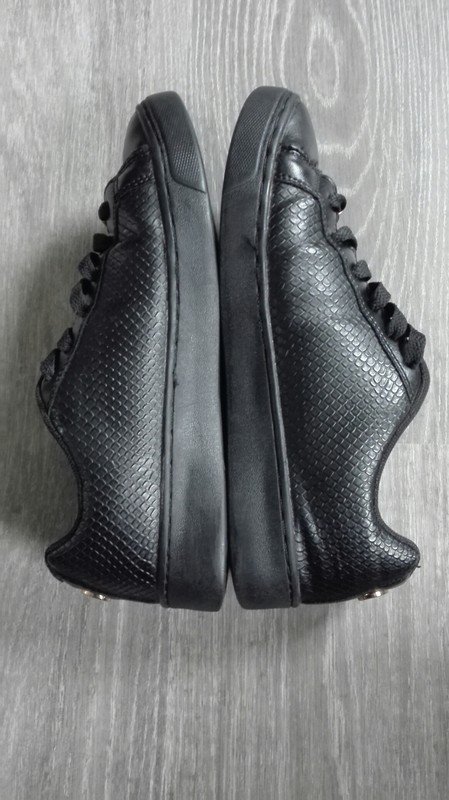 Schwarze Halbschuhe