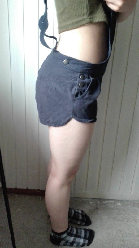 Süße Blaue Latzhose