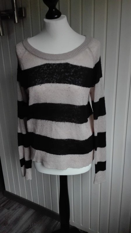 Beige Dunkelblau gestreifter Strickpullover