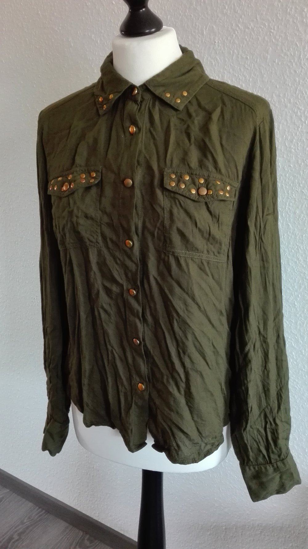 Dunkelgrüne Army Bluse