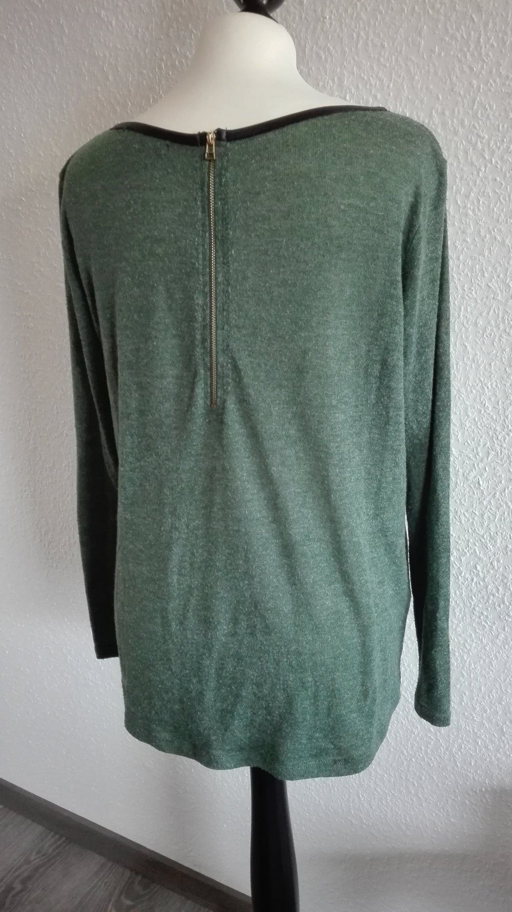 Grün meliertes Langarm Shirt