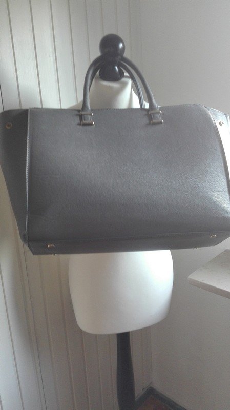 Große, graue H&M Tasche