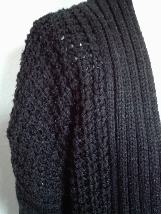 Kuscheliger Schwarzer Strickcardigan