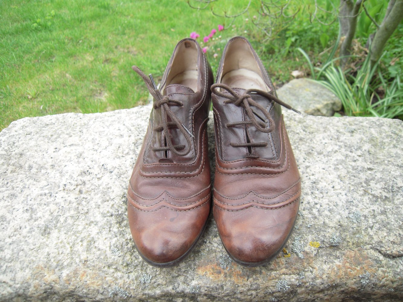 Schnürschuh Absatz