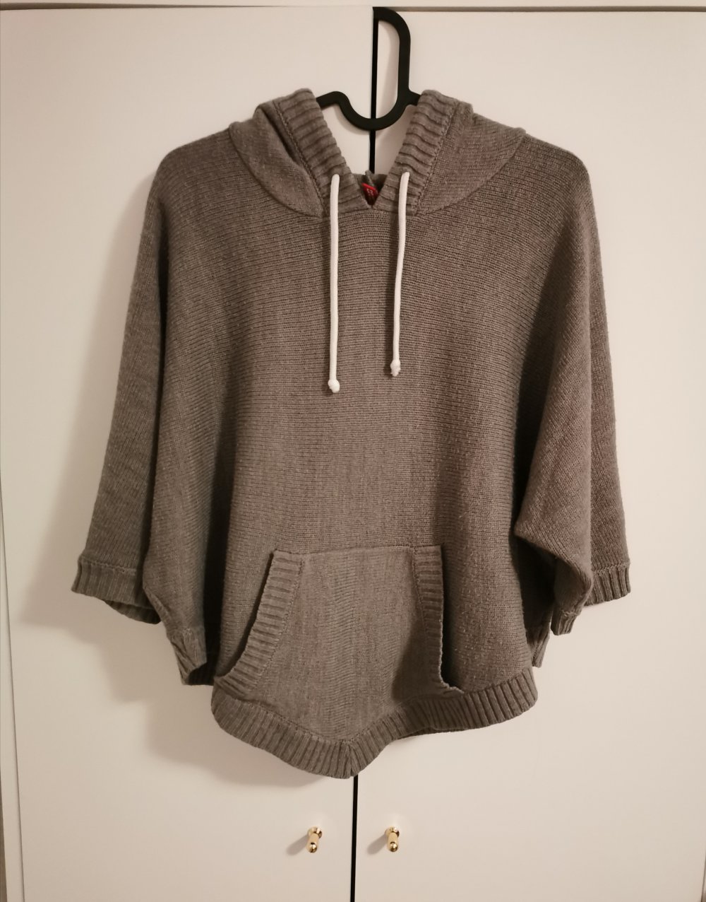Cooler Kapuzen-Poncho von H&M