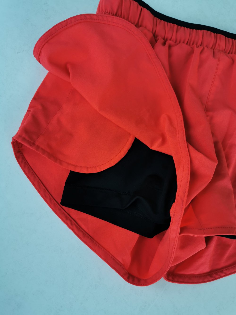 Neonorange Nike-Sporthose