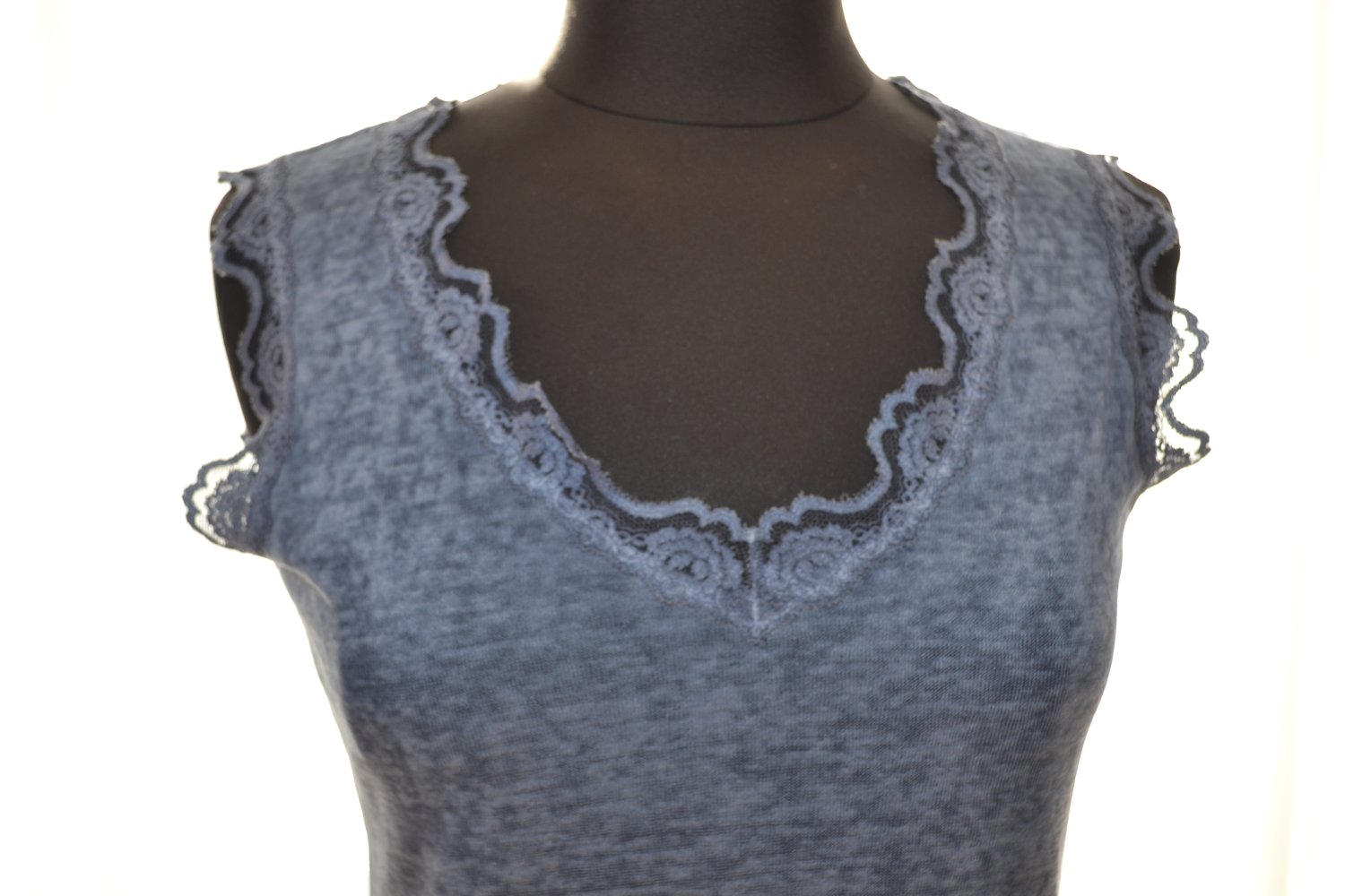 Top Shirt blau melange mit Spitze Top Secret Gr.38