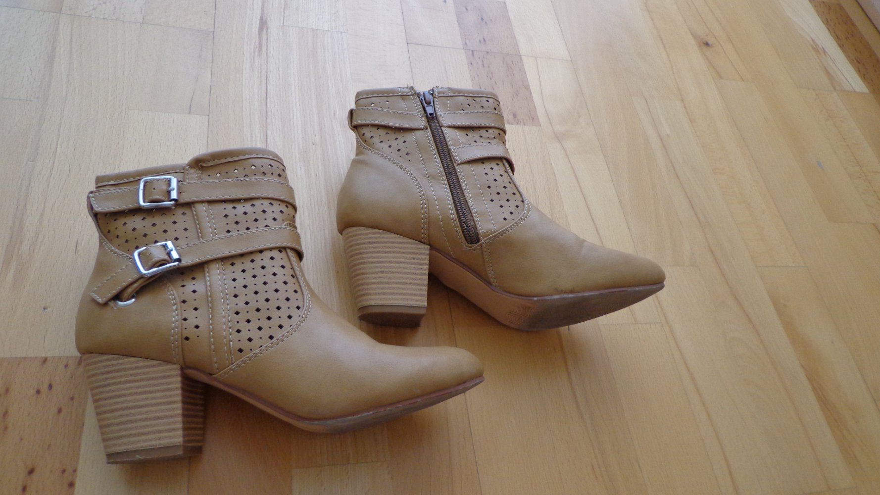 Stiefelette, Gr. 38