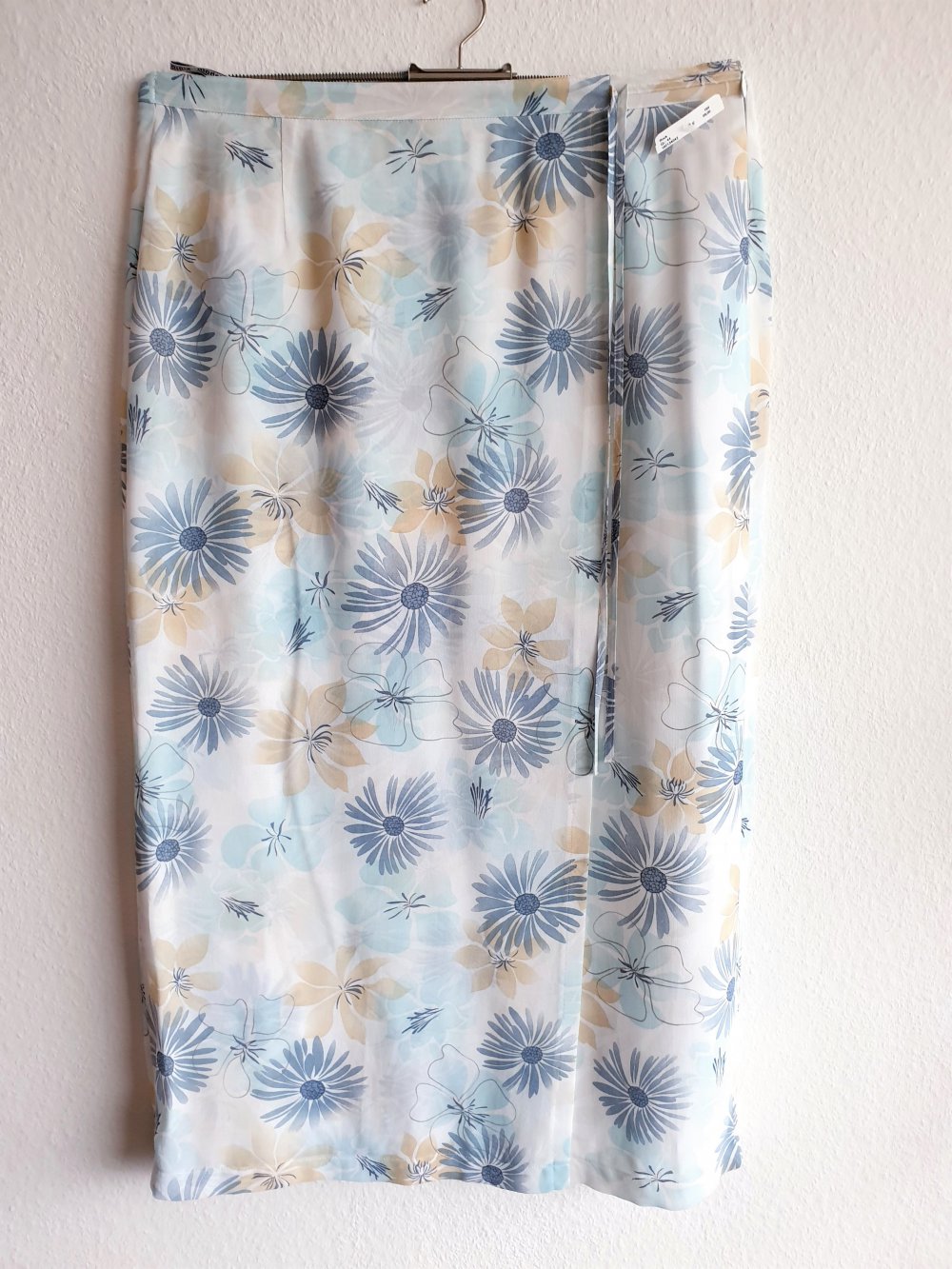 *Neu mit Etikett* Rock von Goldix Blumenprint Wickelrock (44) NP 59€