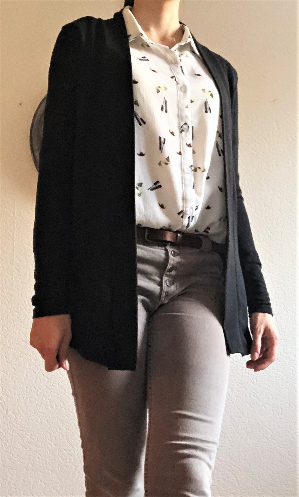 Schwarzer Cardigan