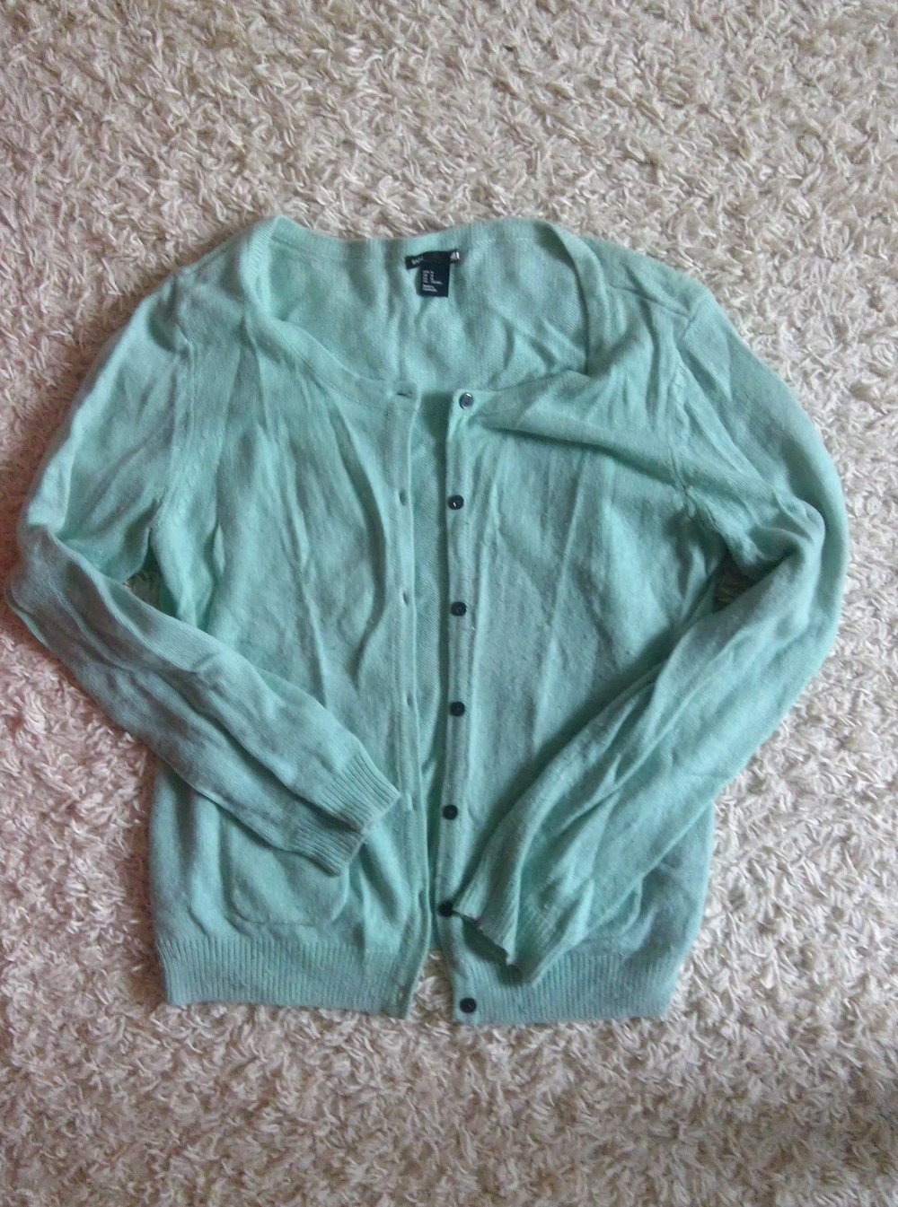 Mintgrüner Cardigan