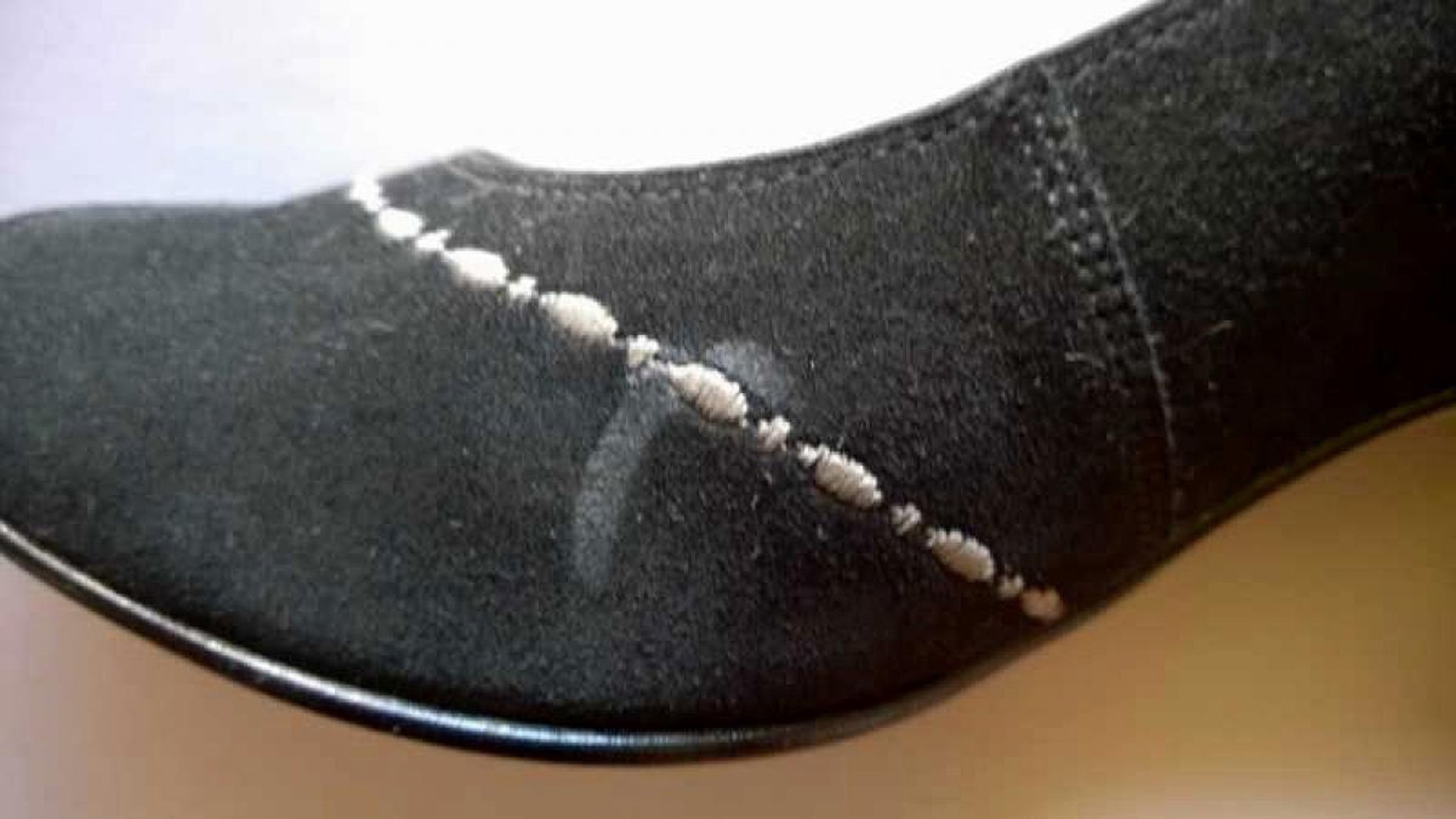 Schwarze Wildleder Pumps Oktoberfest Wiesn 90er Vintage Gr. 4 1/2 Gr. 37 1/2