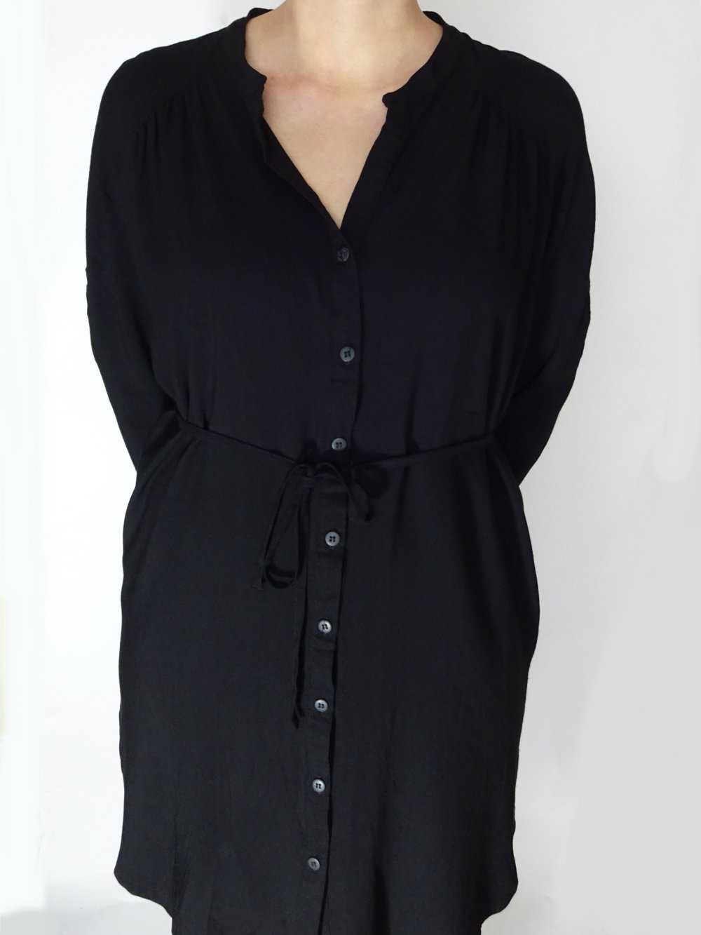 Schwarzes Blusenkleid Basic Klassiker Hemdkleid Hemdblusenkleid Urban Outfitters Gr. L