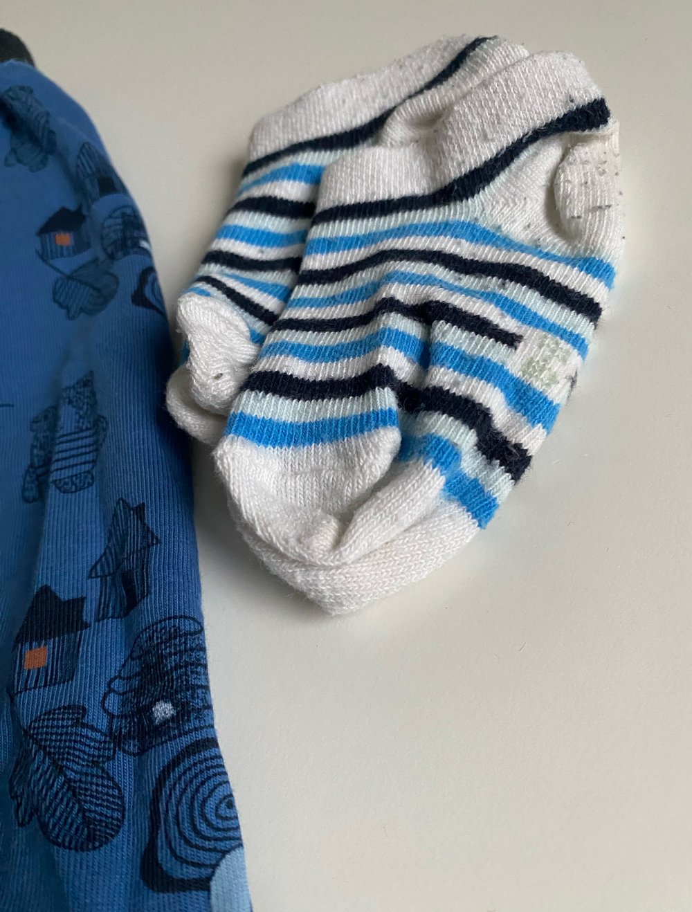 Name it niedliche Hose gr 56 + Socken