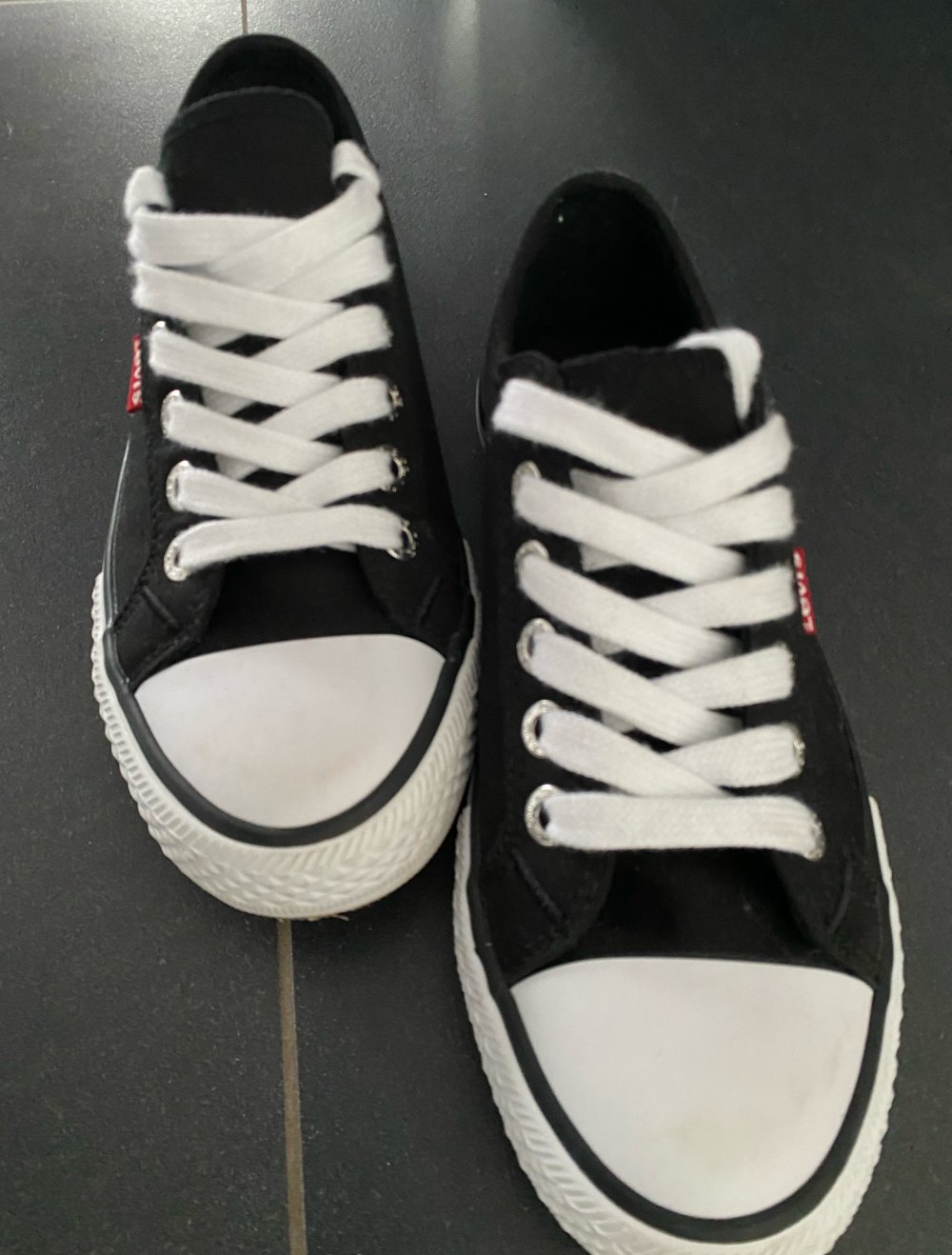 Levi’s sneaker Convers ähnlich gr 37