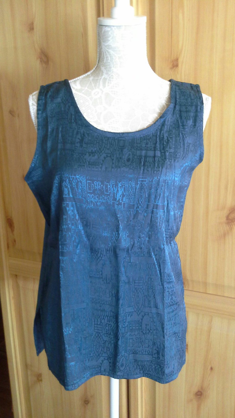 Thai Silk Größe L 