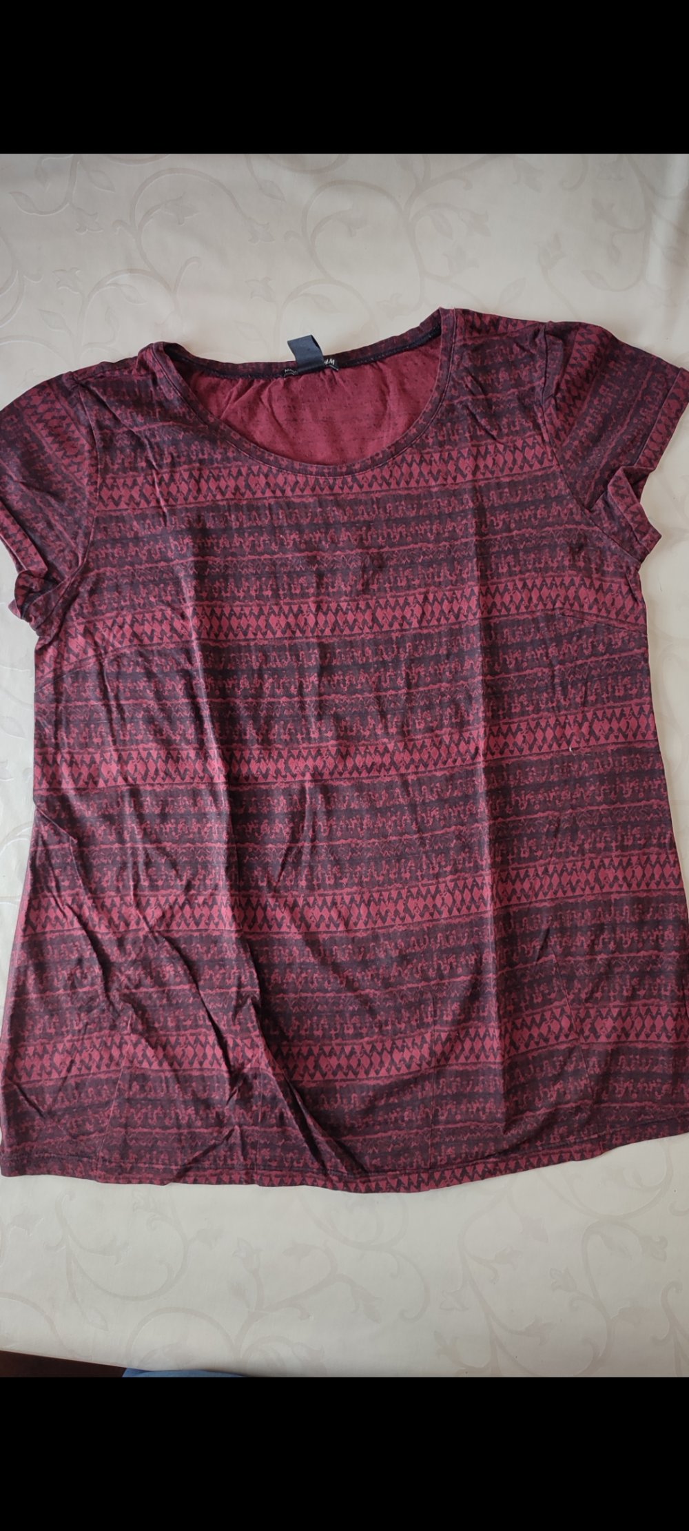 Gemustertes Schwangerschaftsshirt