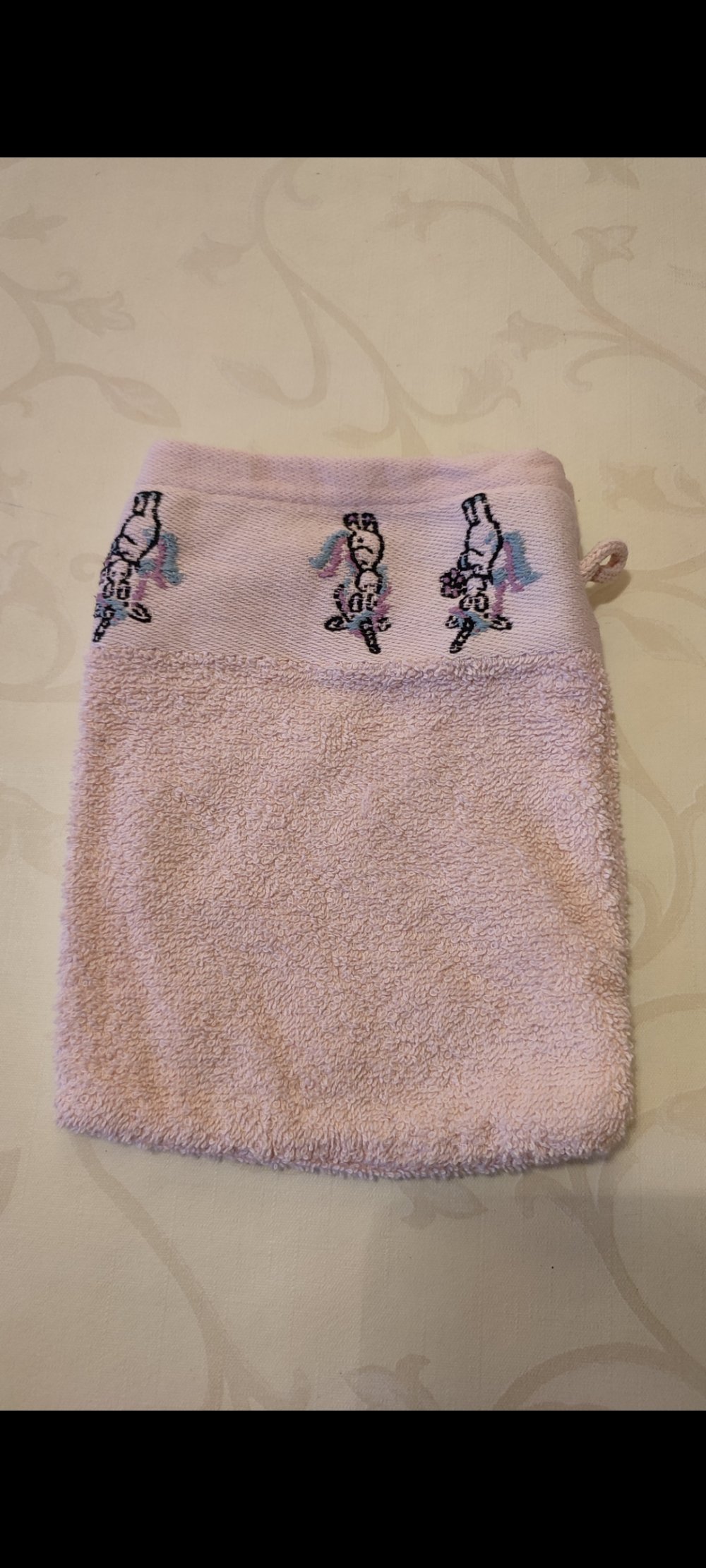 Handtuch und Waschlappen mit Einhörnern 