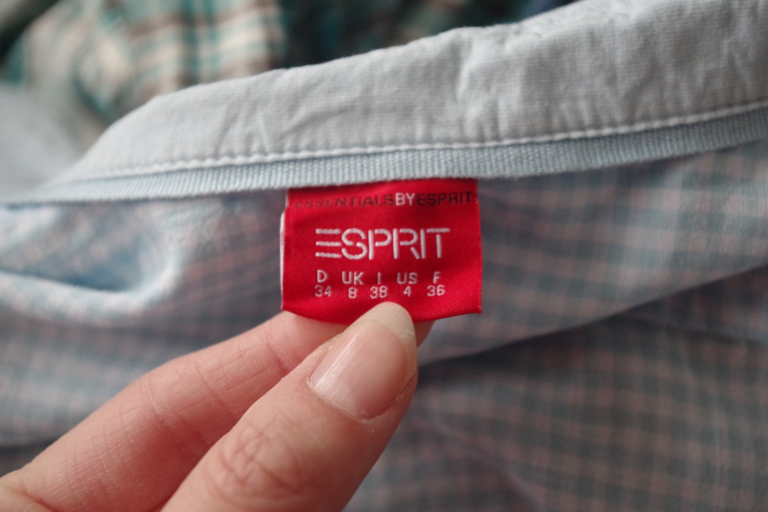 Hellblau karierte Esprit Bluse