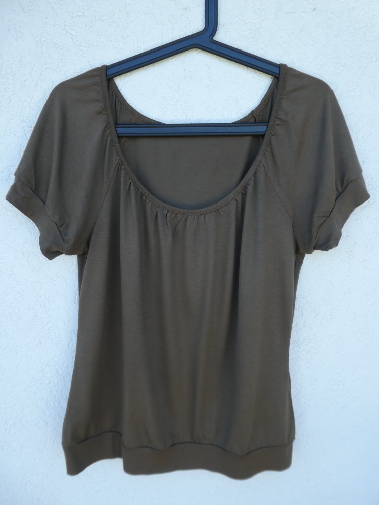 H&M  – T-Shirt, braun - Gebraucht, fast wie neu