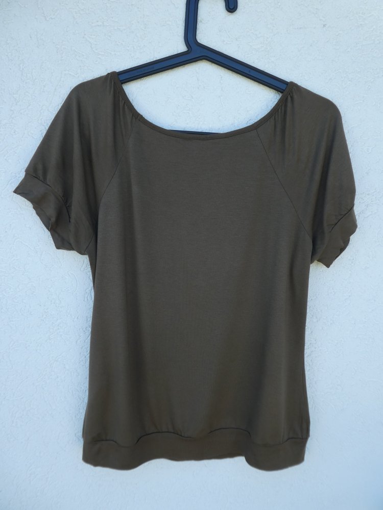 H&M  – T-Shirt, braun - Gebraucht, fast wie neu