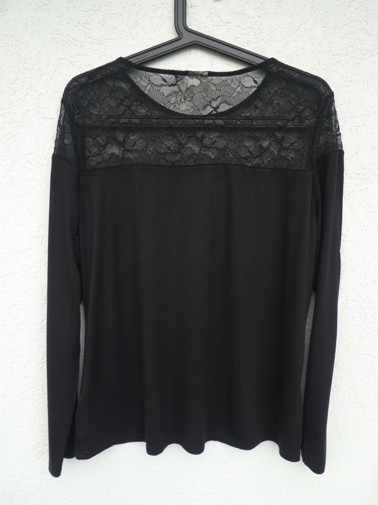 NEU – H&M – Damen Shirt, schwarz mit Spitze