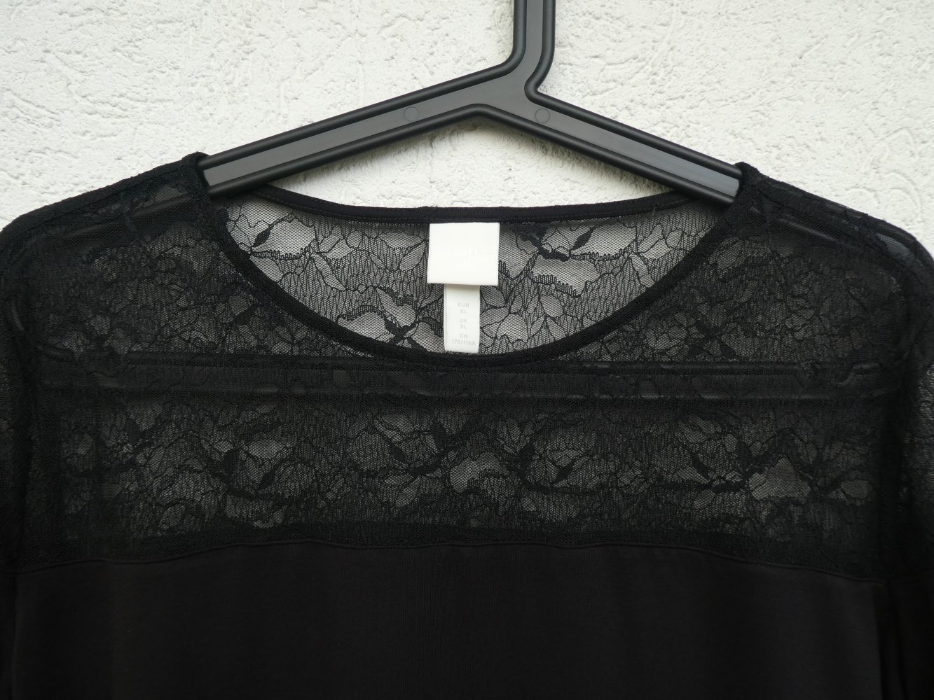 NEU – H&M – Damen Shirt, schwarz mit Spitze