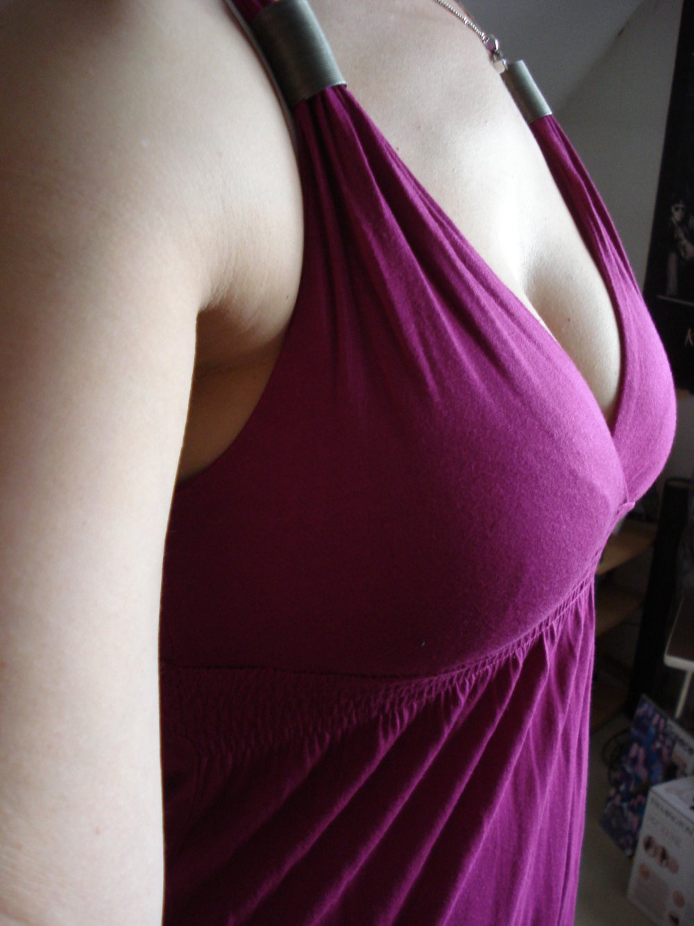 Strandkleid Farbe Beere