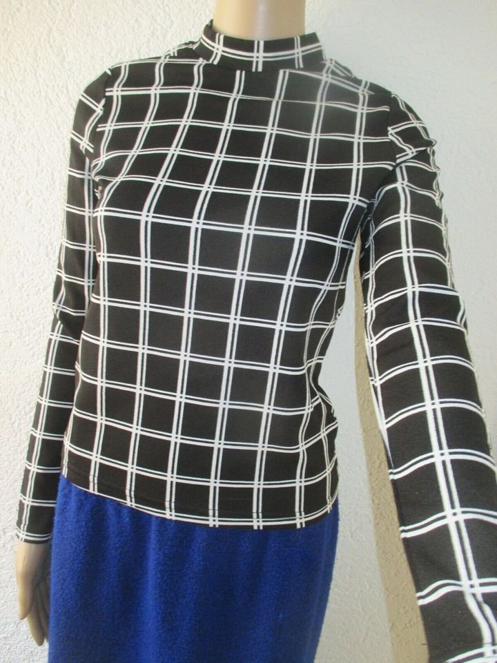 NEU * Ausgefallen * Geometrie- Karo * Langarm * Longsleeve * Bodycon * T- Shirt mit Turtel-Kragen 