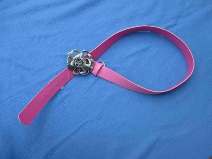 NEU mit ETIKETT * 3D * Romantik * Blumen * Blüte * Flower- Power * Schmuck * Schnalle *  Leder * Taillien * Gürtel * im Boho- Style 