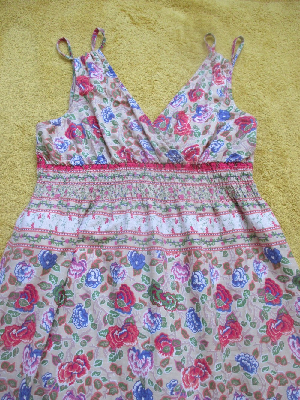 NEU * Rosen * Blumen * Blüten * Flower- Power * Hippie- Style * Maxi * Long * Spaghetti- Träger- Kleid 