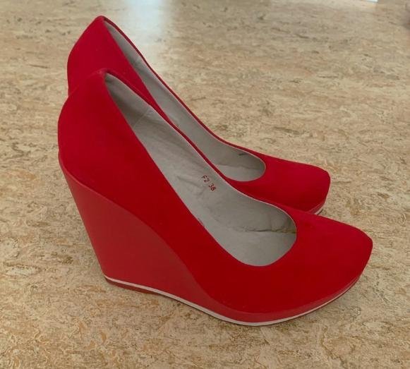 NEU * Ausgefallen * Echt * Velours * Leder Imitat * Vegan * Keil-Absatz * Plateau * Wedges * High Heels * Pumps * Schuhe 